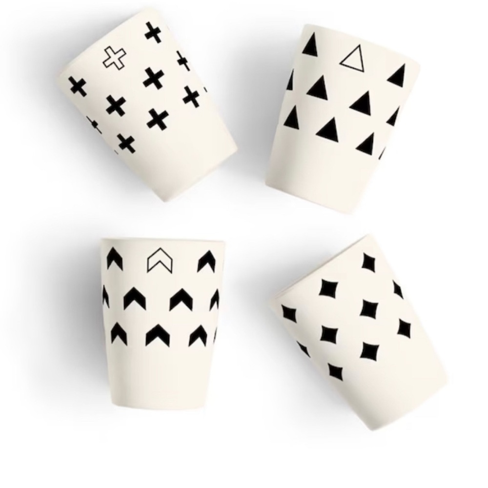 Young Lux Set of Geometric Patterned Cups